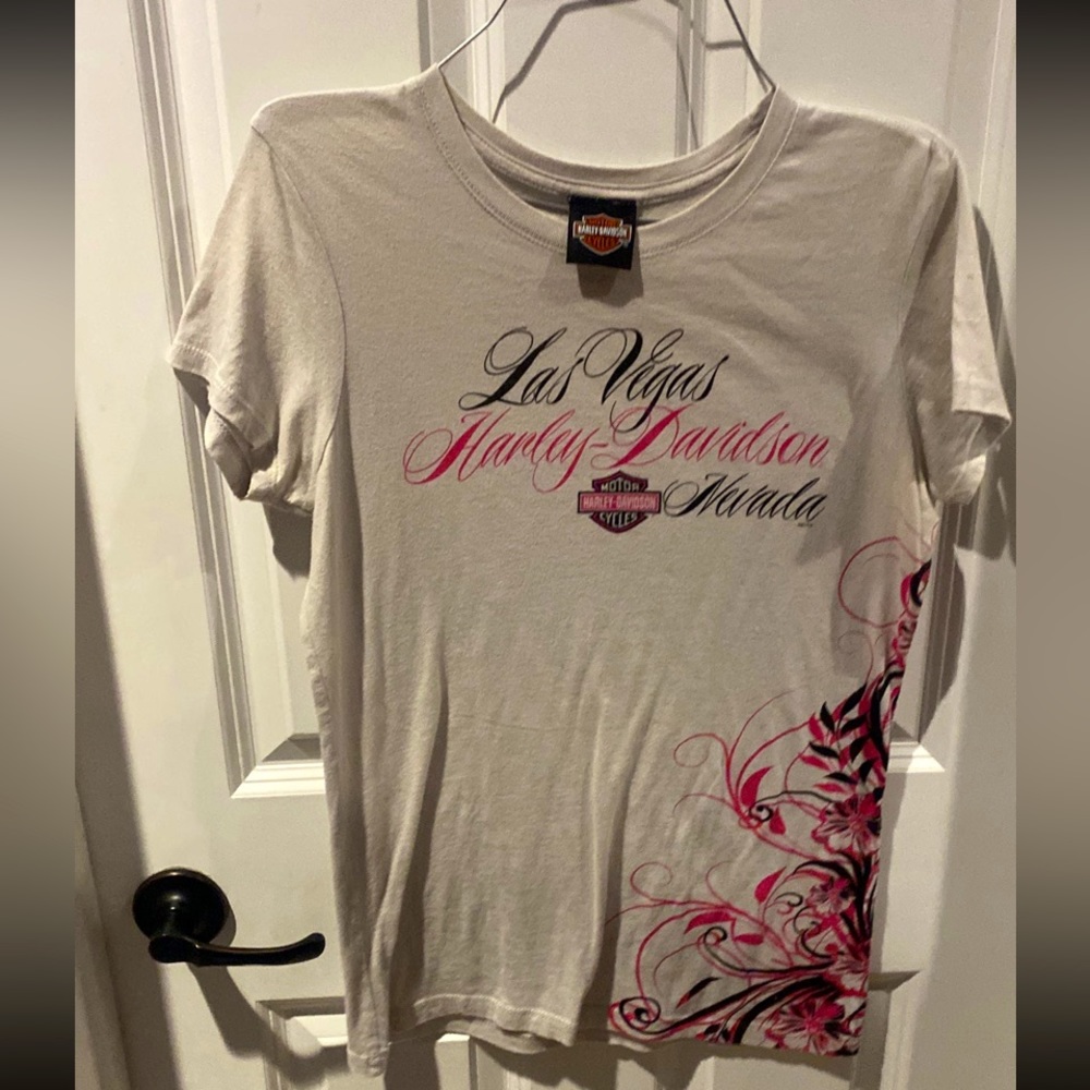 Play Davidson Las Vegas Nevada white large womens tshirt
